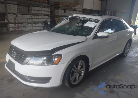 2014 Volkswagen Passat 2.0L Tdi Se из США, поврежденный, VIN 1VWBN7A32EC075295